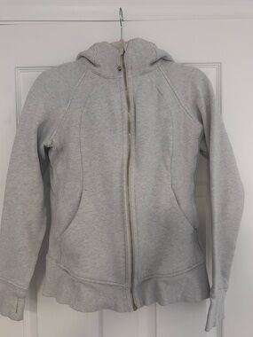 Lululemon Heather Gray Zip-Up Hoodie with gold zipper